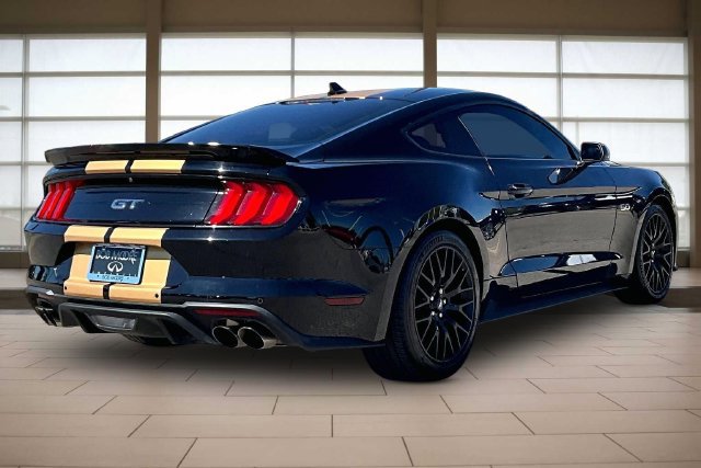 Used 2021 Ford Mustang GT Premium w/ GT Performance Package RWD image 2