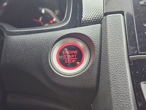 Used 2020 Honda Civic Sport image 34