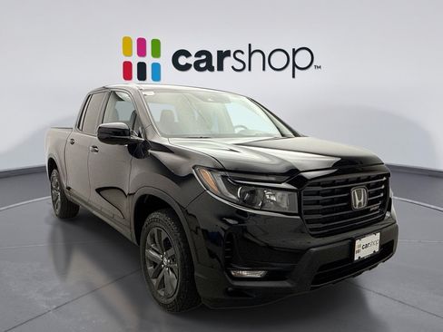 Used 2023 Honda Ridgeline Sport image 7