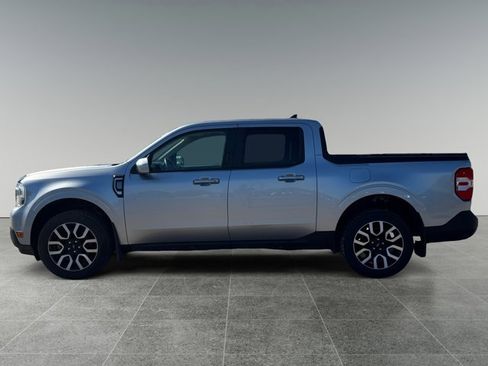 Used 2022 Ford Maverick Lariat w/ Lariat Luxury Package FWD image 2