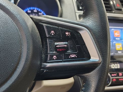Used 2018 Subaru Outback 2.5i Limited AWD/4WD image 15