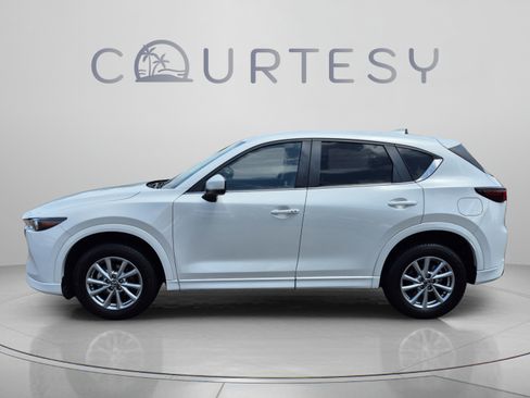 Used 2024 MAZDA CX-5 AWD 2.5 S w/ Select Package image 2