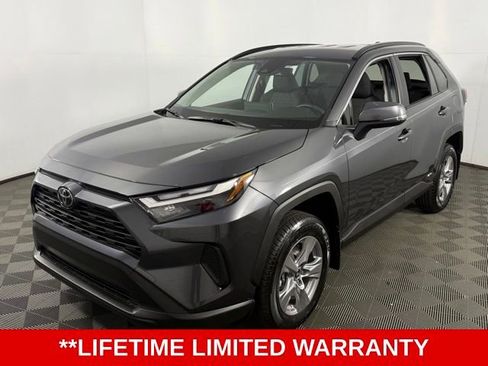 Used 2025 Toyota RAV4 XLE image 3