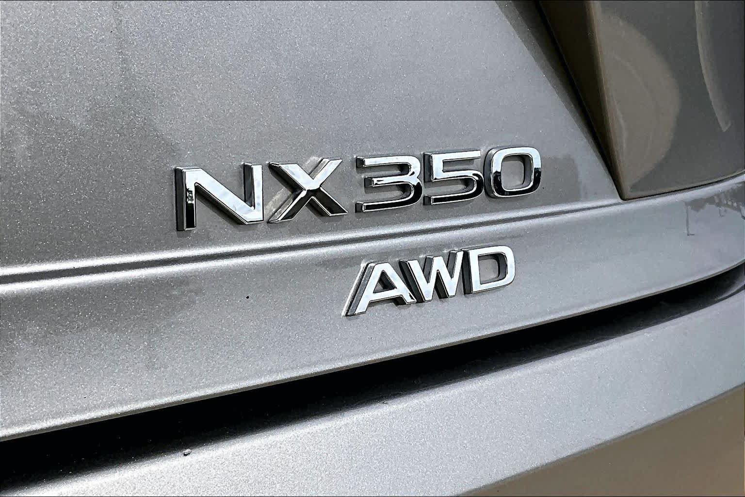 Used 2025 Lexus NX 350 AWD w/ Accessory Package (2T) image 10