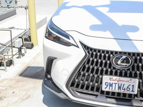 Used 2025 Lexus NX 350h AWD w/ Accessory Package (2T) image 24