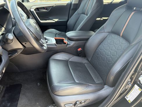 Certified 2024 Toyota RAV4 Adventure AWD/4WD image 19