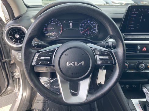 Used 2023 Kia Forte LXS image 23