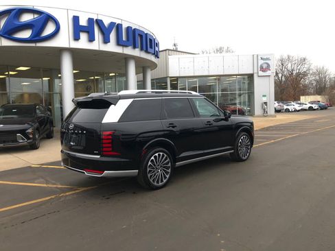New 2026 Hyundai Palisade Calligraphy image 2