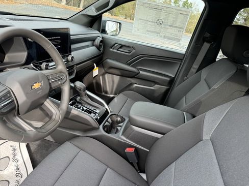 New 2026 Chevrolet Colorado W/T w/ WT Custom Package image 15