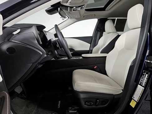 Used 2024 Lexus RX 350 Premium w/ Accessory Package (Z1) FWD image 15