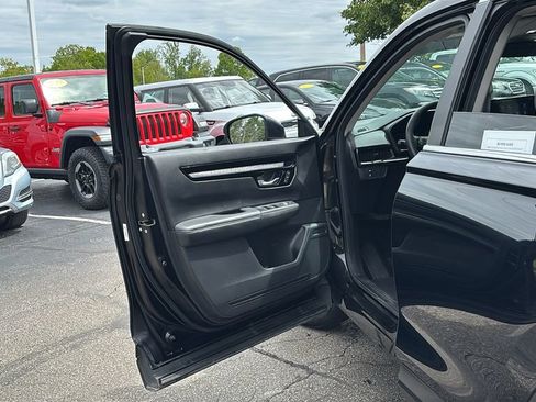 Used 2023 Honda CR-V EX-L image 11