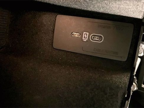 Certified 2023 Volvo XC60 B5 Core image 33