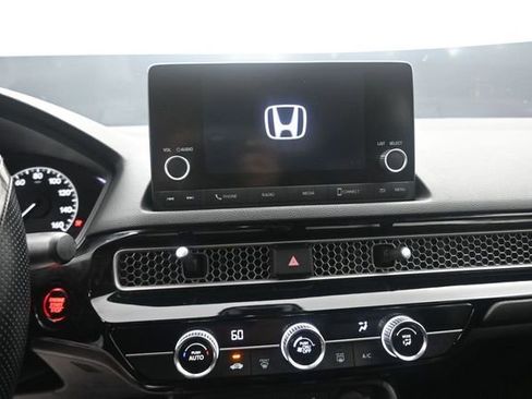 Used 2023 Honda Civic Sport image 10