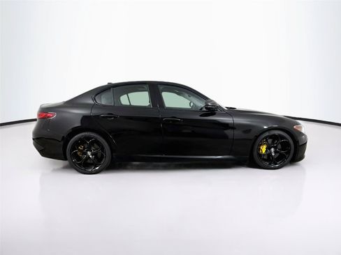 Used 2019 Alfa Romeo Giulia Ti Sport w/ Quick Order Package 22U Sport RWD image 14