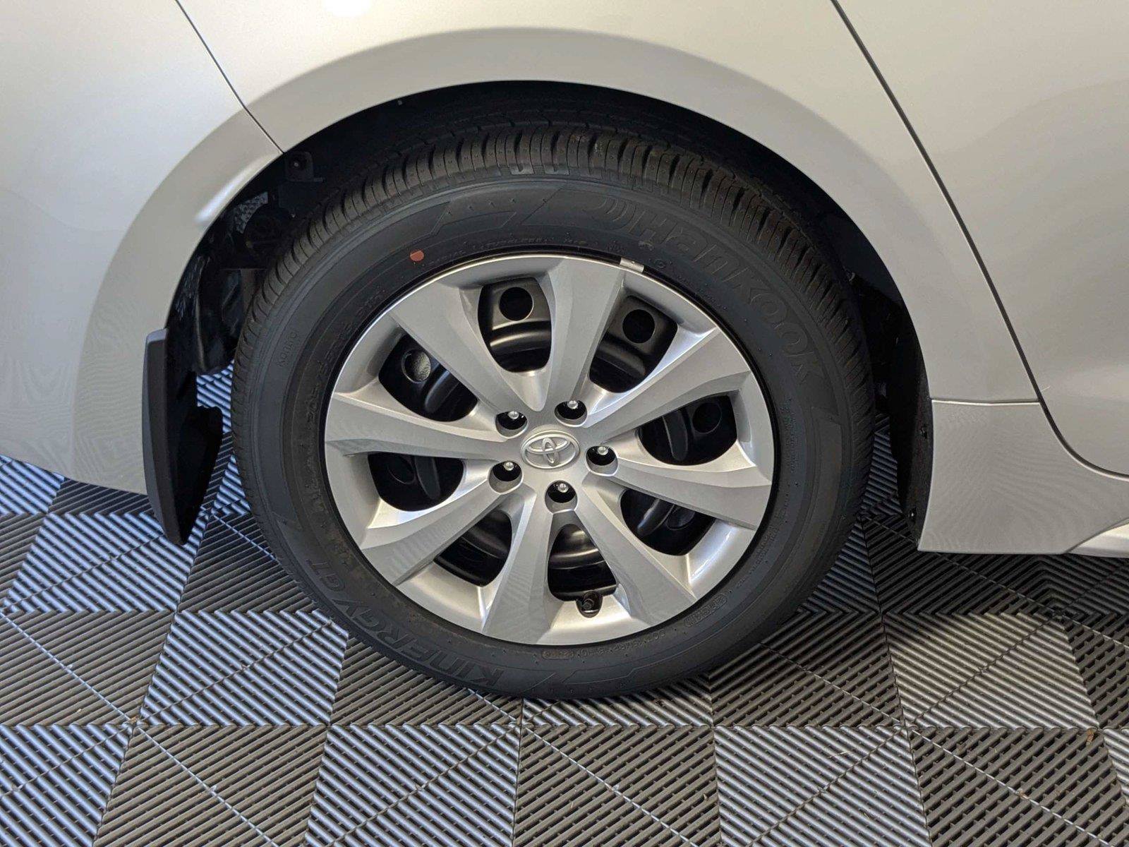 New 2027 Toyota Corolla LE FWD image 6