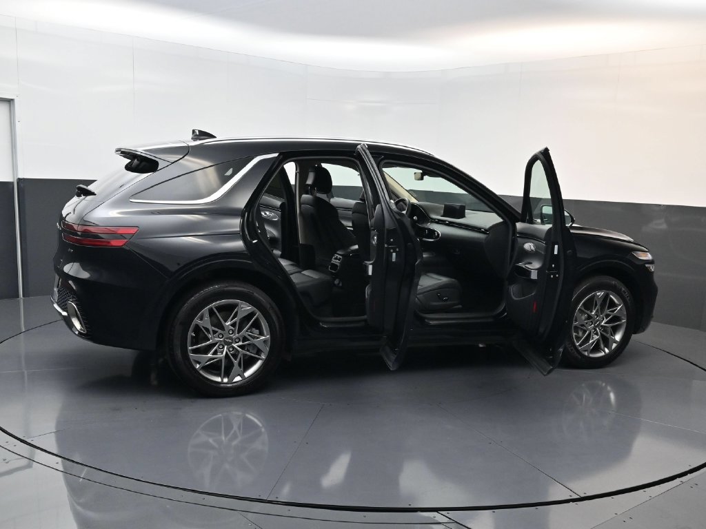 Used 2025 Genesis GV70 2.5T AWD/4WD image 28