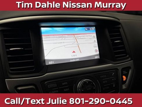 Used 2020 Nissan Pathfinder SL AWD/4WD image 19