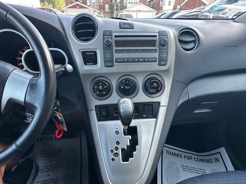 Used 2010 Toyota Matrix XRS image 18