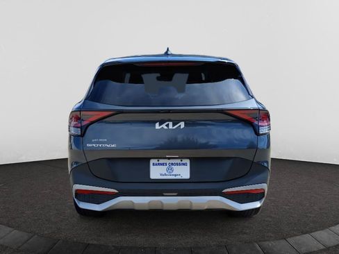 Used 2024 Kia Sportage EX FWD image 6