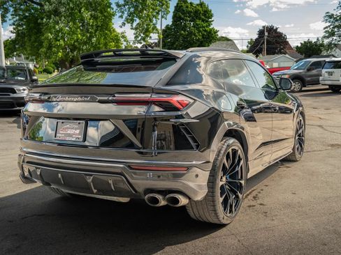 Used 2021 Lamborghini Urus AWD/4WD image 6