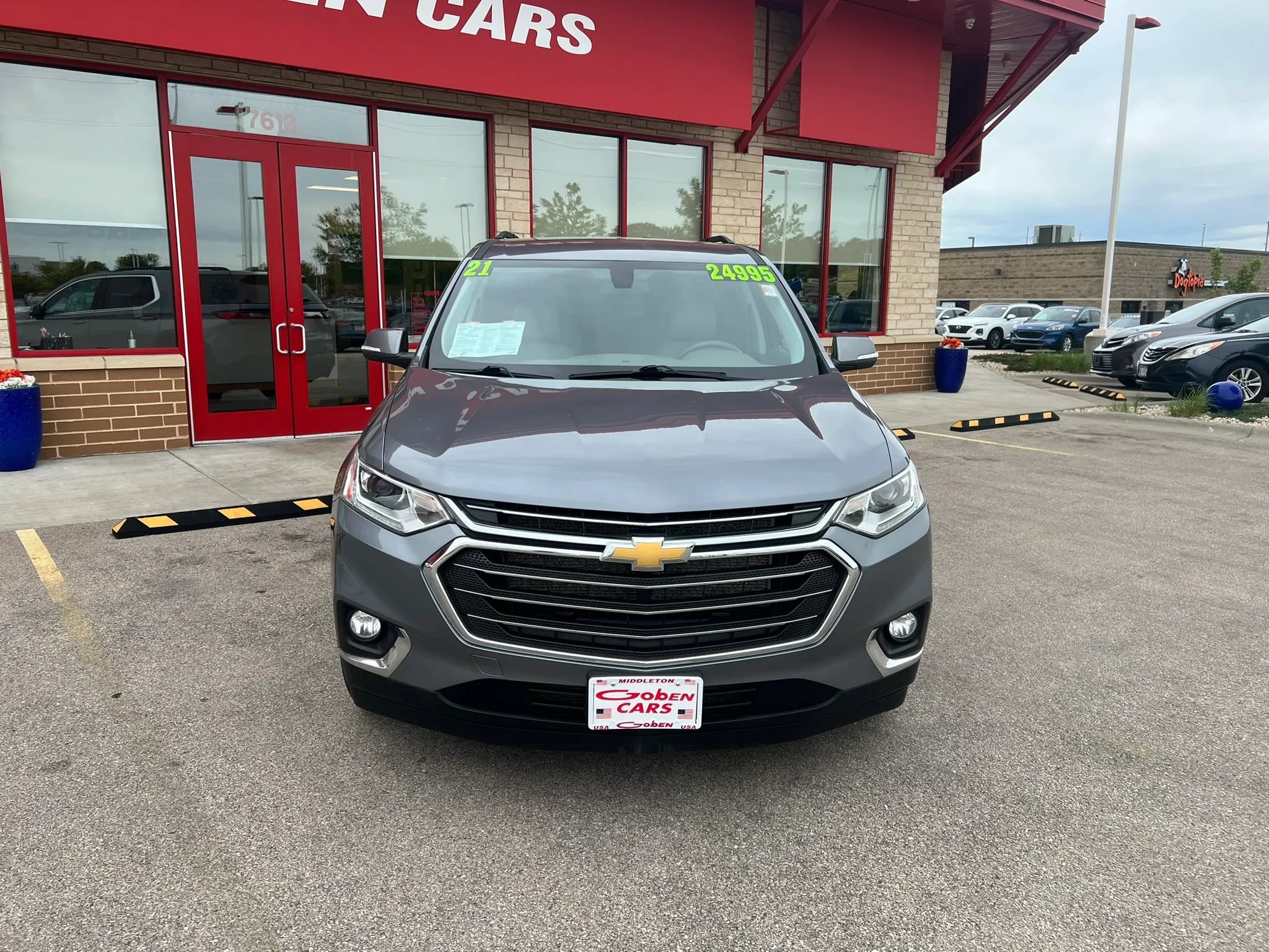 Used 2021 Chevrolet Traverse LT w/ LPO, Floor Liner Package AWD/4WD image 2