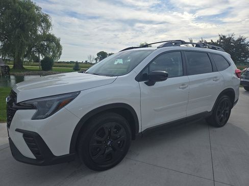 Used 2024 Subaru Ascent Onyx Edition Limited AWD/4WD image 1