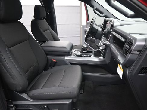 New 2026 Ford F150 XLT w/ Equipment Group 302A MID AWD/4WD image 19