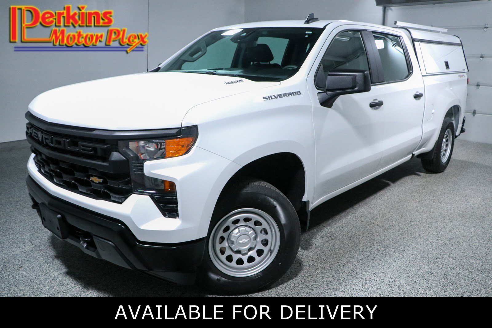 Used 2024 Chevrolet Silverado 1500 W/T w/ Trailering Package AWD/4WD image 1