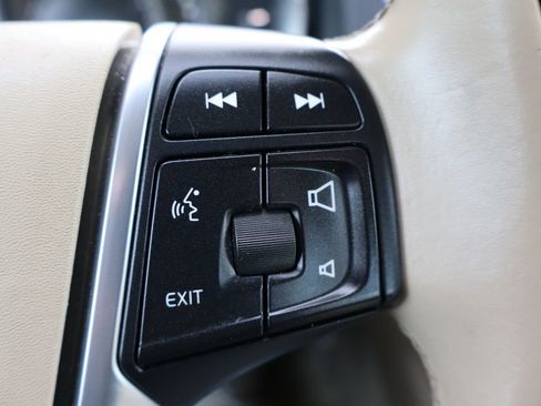 Used 2015 Volvo V60 T5 Premier image 33