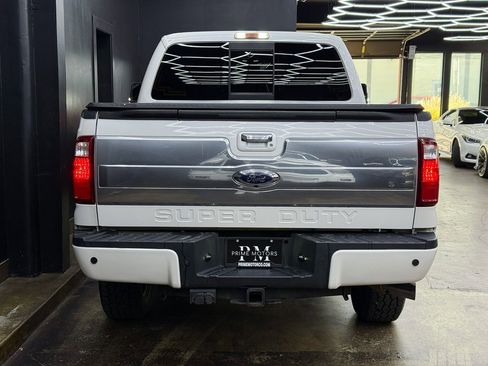 Used 2015 Ford F350 Platinum w/ Platinum Package image 6