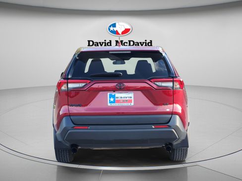 Used 2025 Toyota RAV4 LE image 5