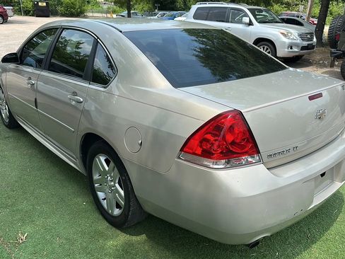 Used 2012 Chevrolet Impala LT FWD image 5