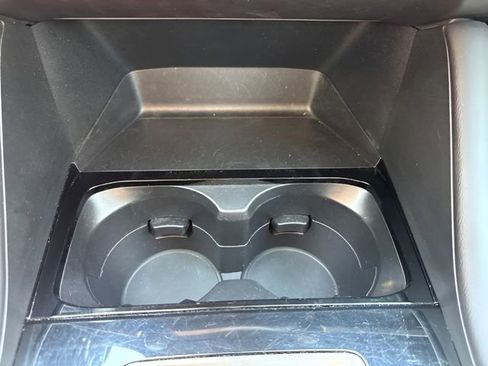 Used 2024 MAZDA MAZDA3 s FWD image 23
