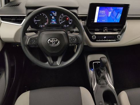 Used 2024 Toyota Corolla LE image 22