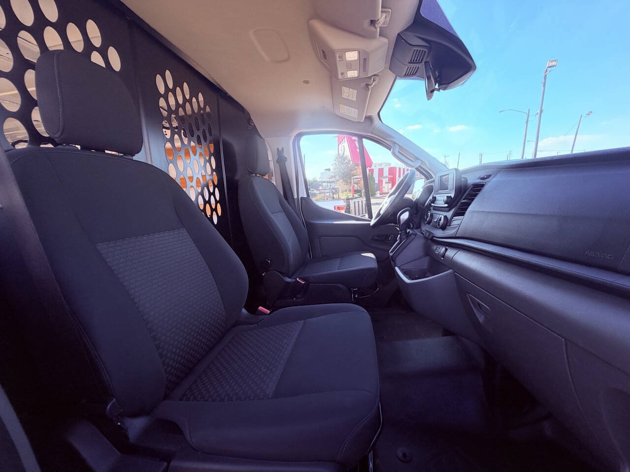 Used 2025 Ford Transit 250 Low Roof w/ Exterior Upgrade Package RWD image 12