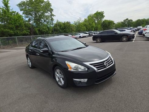 Used 2015 Nissan Altima 2.5 FWD image 4