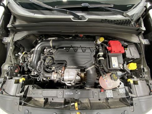 Used 2023 Jeep Renegade Latitude AWD/4WD image 25