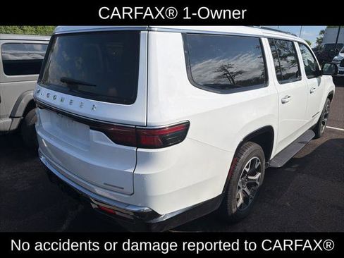 Certified 2024 Jeep Wagoneer L Series III w/ Flexible Seating Group AWD/4WD image 2