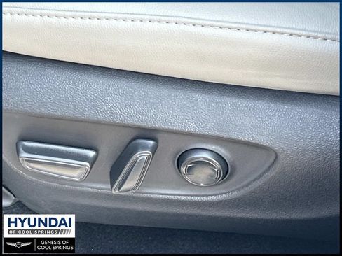 Used 2025 Toyota Grand Highlander FWD image 18
