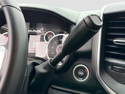 New 2026 RAM 3500 Big Horn AWD/4WD image 16