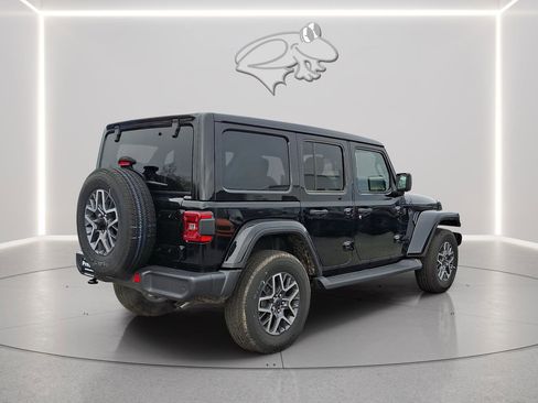 New 2025 Jeep Wrangler Sahara AWD/4WD image 3