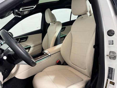 Certified 2025 Mercedes-Benz C 300 4MATIC Sedan image 25