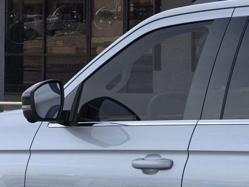 New 2025 Ford Expedition Active image 20