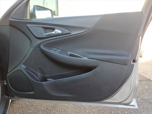 Used 2024 Chevrolet Malibu LT image 12