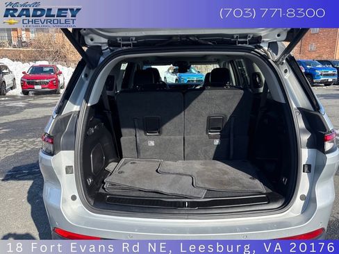 Used 2022 Jeep Grand Cherokee L Limited image 11