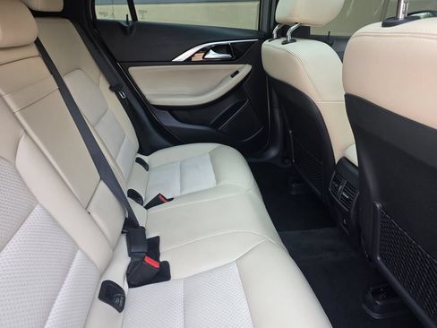 Used 2019 INFINITI QX30 AWD w/ Navigation Package image 22