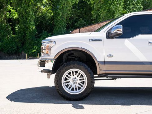 Used 2018 Ford F150 King Ranch w/ Equipment Group 601A Luxury AWD/4WD image 4