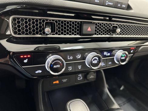 Certified 2024 Honda Civic EX-L image 22
