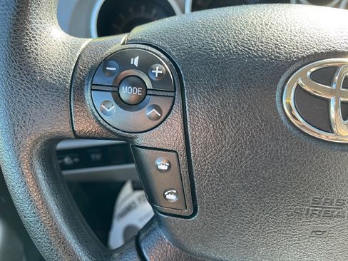 Used 2012 Toyota Tundra 2WD CrewMax image 17