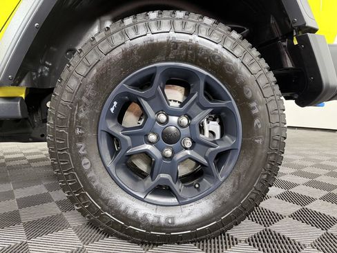 Used 2023 Jeep Wrangler Unlimited w/ Cold Weather Group AWD/4WD image 50